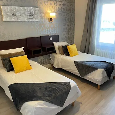 Hotellerie Du Centre Hotel